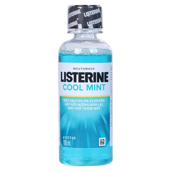 Tại sao nước súc miệng Listerine 100ml được kiến nghị sử dụng hàng ngày?
