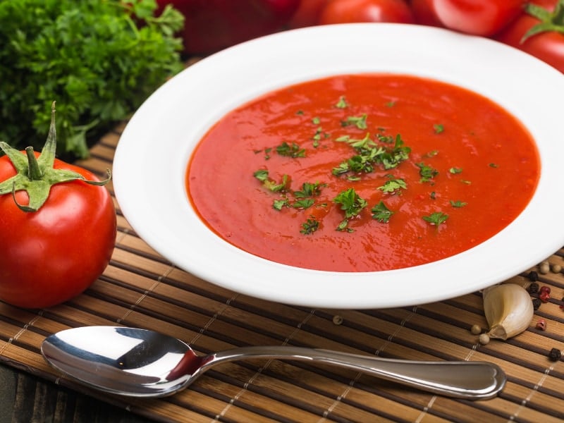 3 công thức nấu cháo cà chua cho bé ăn dặm bổ dưỡng, dễ làm