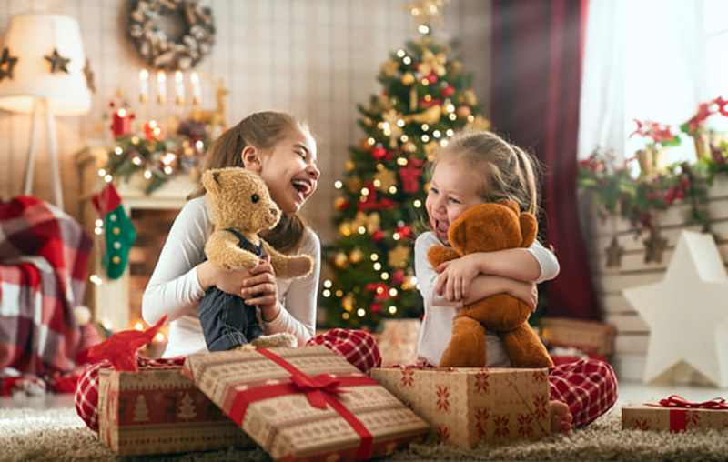 Top quà Noel cho bé 2 - 3 tuổi cực đáng yêu và siêu ý nghĩa