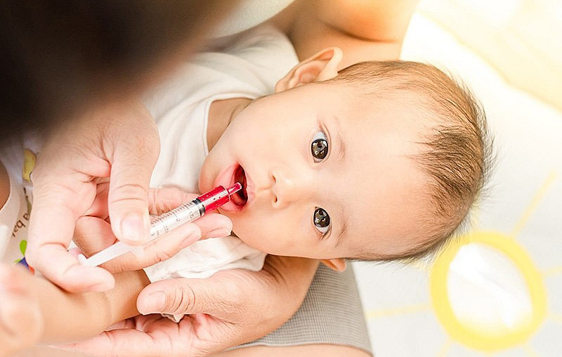 Những sai lầm khi sử dụng men vi sinh cho trẻ sơ sinh ba mẹ cần biết