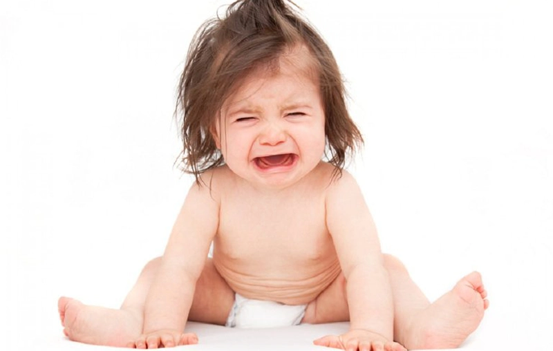 Mẹ nên làm gì khi trẻ 1 - 2 tuổi bị táo bón?